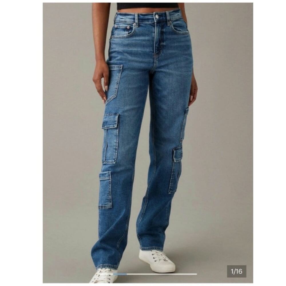 American Eagle Women 0 Super High Rise Cargo Baggy Straight Stretch Denim Jeans